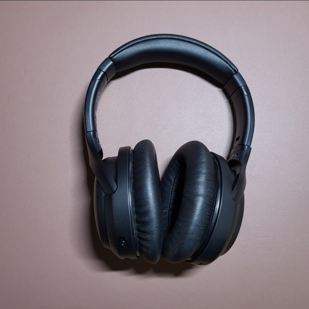 Boltune Wireless Noise Canceling Black Headphones